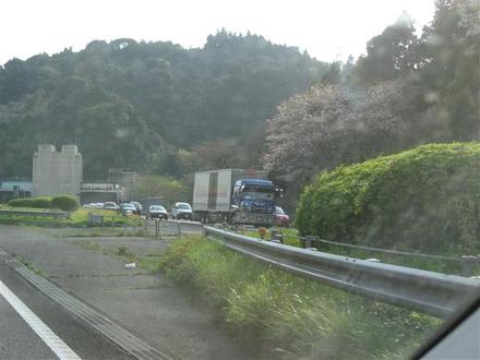 東名は渋滞